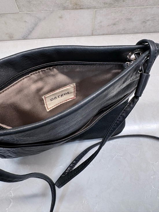 margot Handbags - margot Black Leather Small Crossbody Shoulder Bag